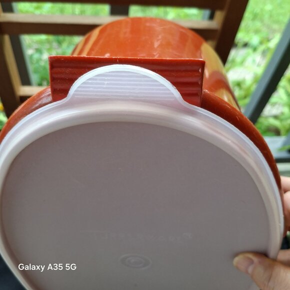 Tupperware Oval Orange & White Food Storage Container With Lid 3.5L Capacity Dur - Picture 5 of 7